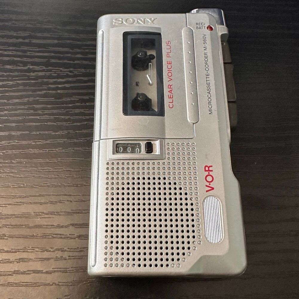 Sony VOR Microcassette-Corder M-560V Handheld Voice Recorder UNTESTED